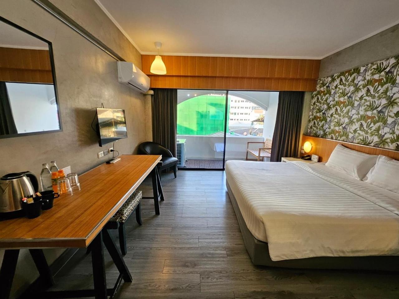 White Palace 3* Бангкок